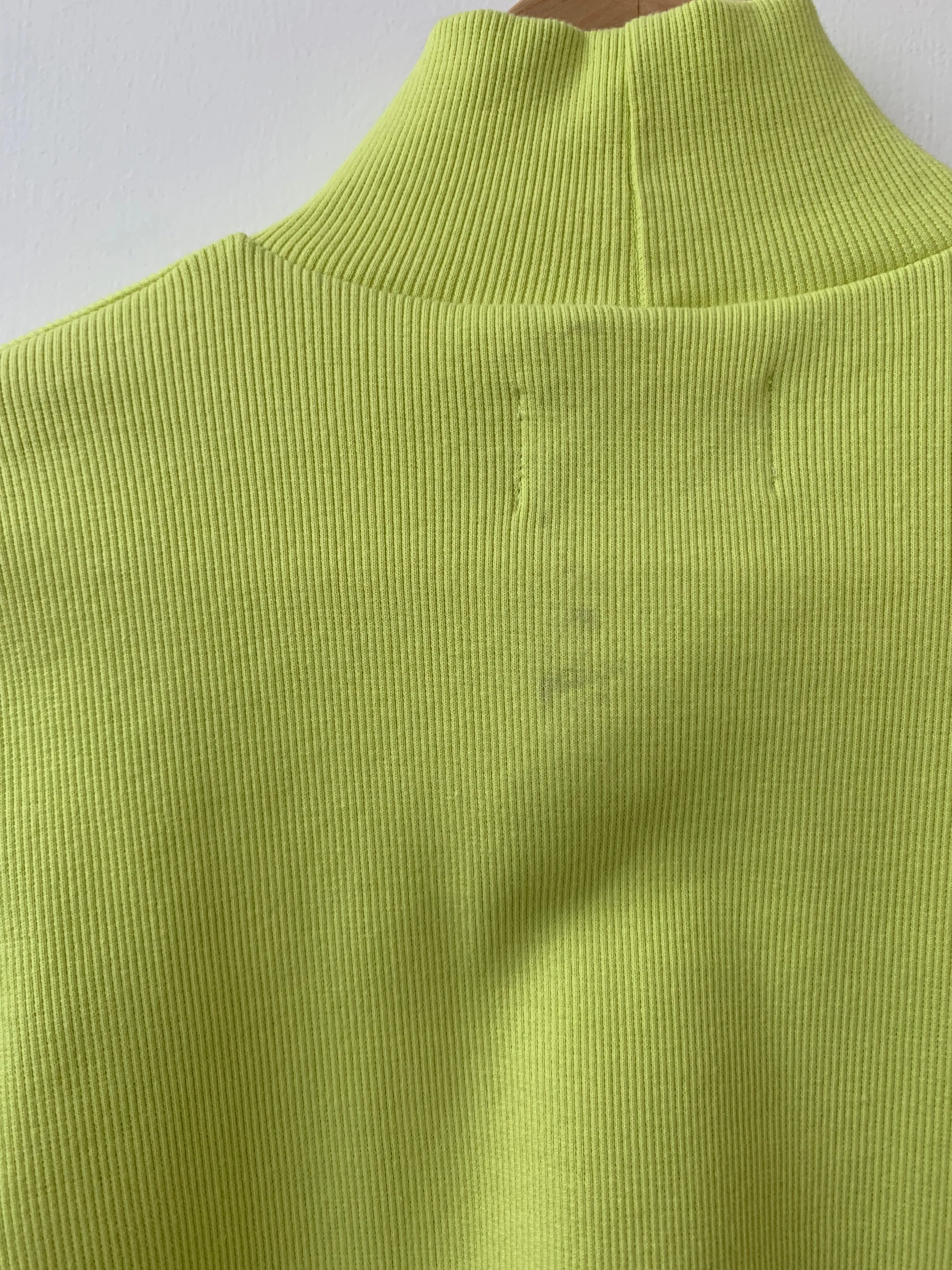 ADAMO lime mock neck-S/L/XXS with stain at back or fabric reverse