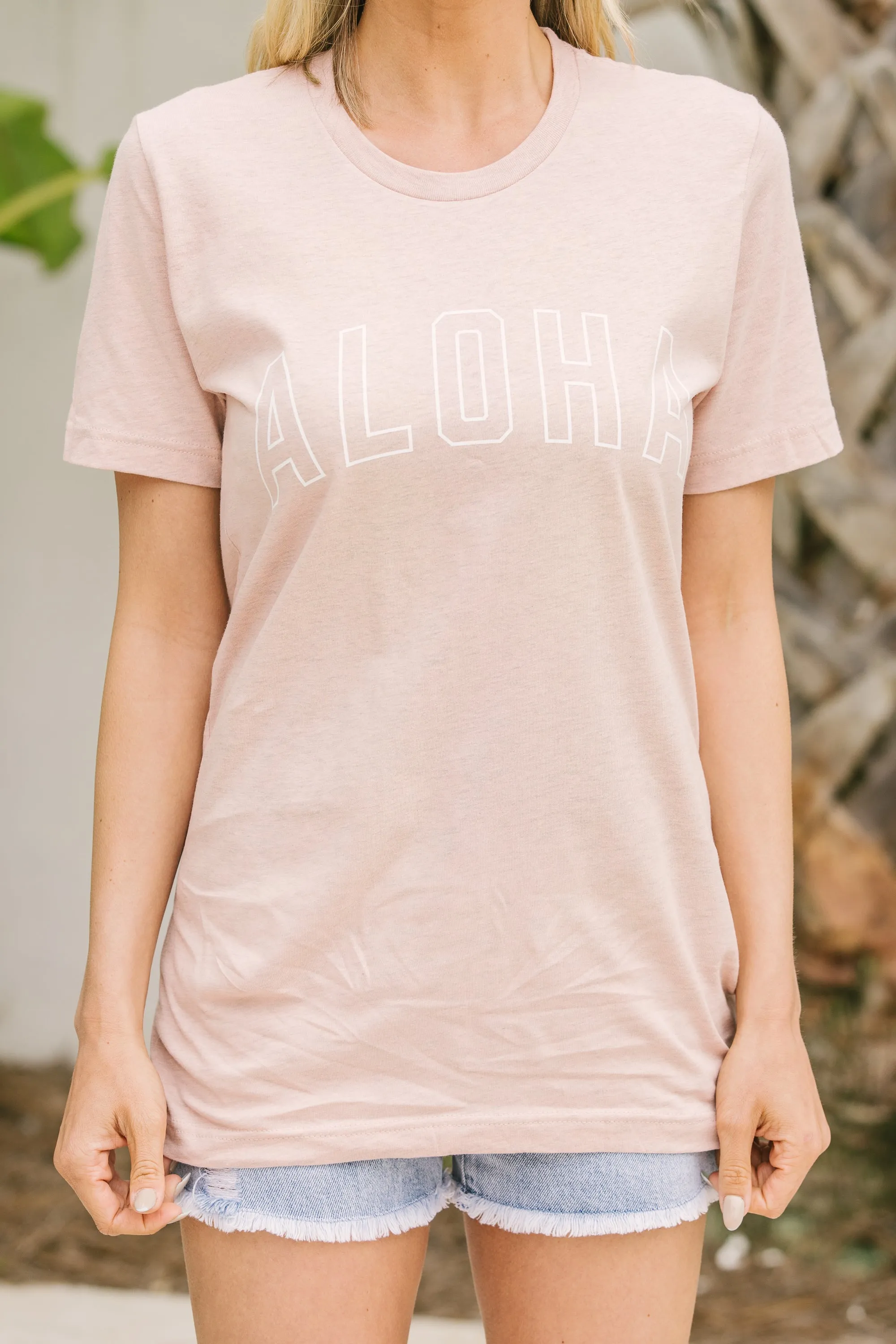 Aloha Peach Graphic Tee