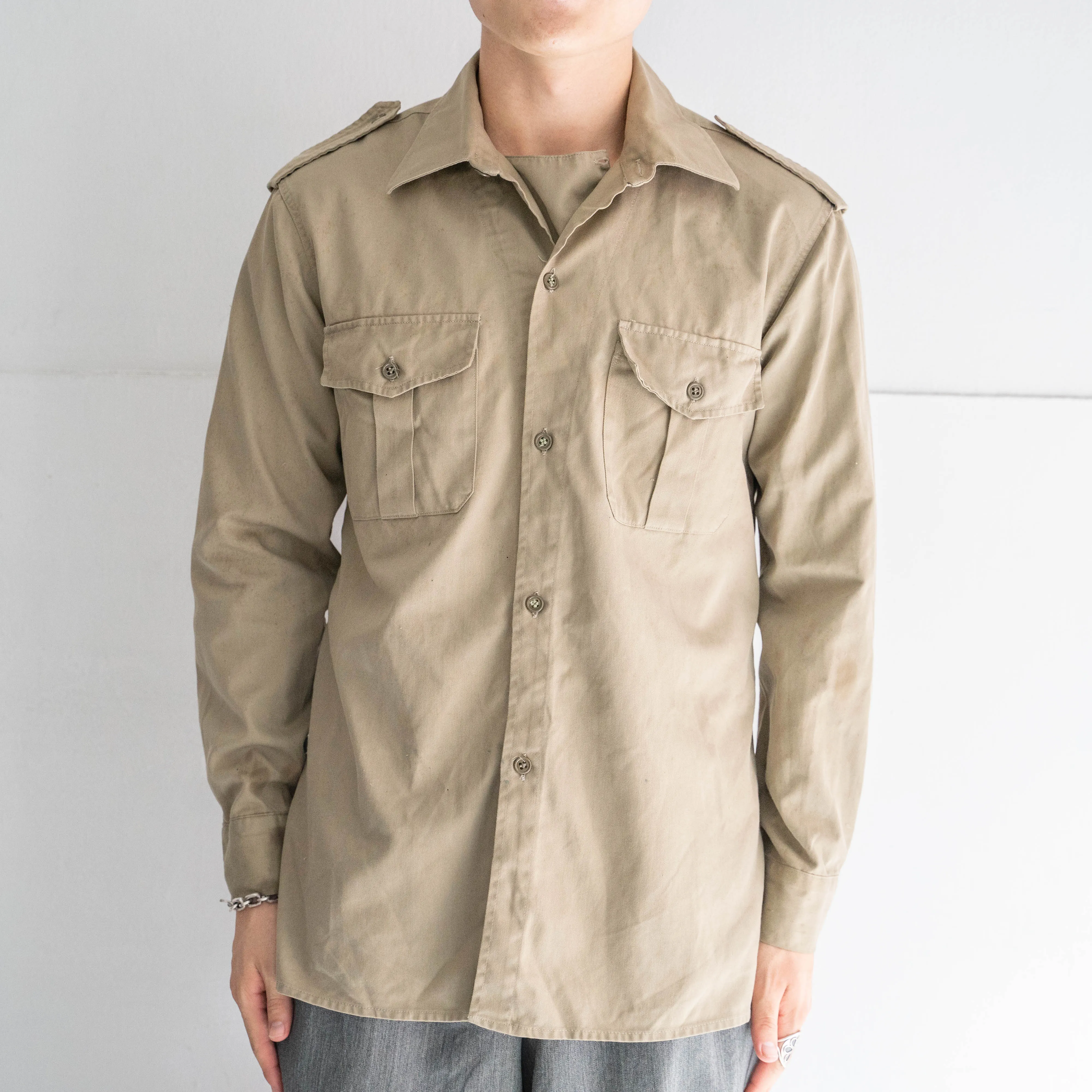 around 1980s french military beige color shirt