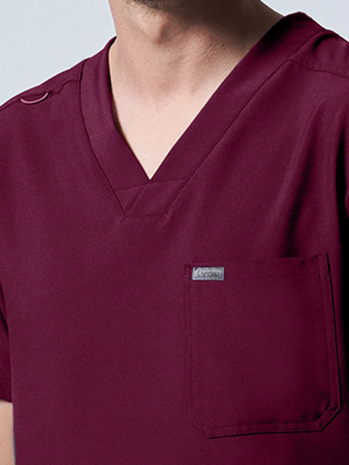 Forward - Men's 4-Pocket V-Neck Scrub Top